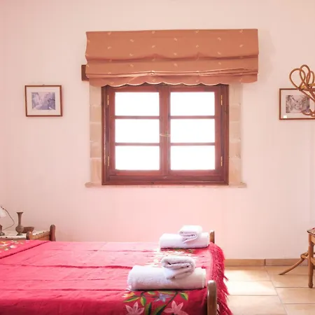 Charming With View Country house *